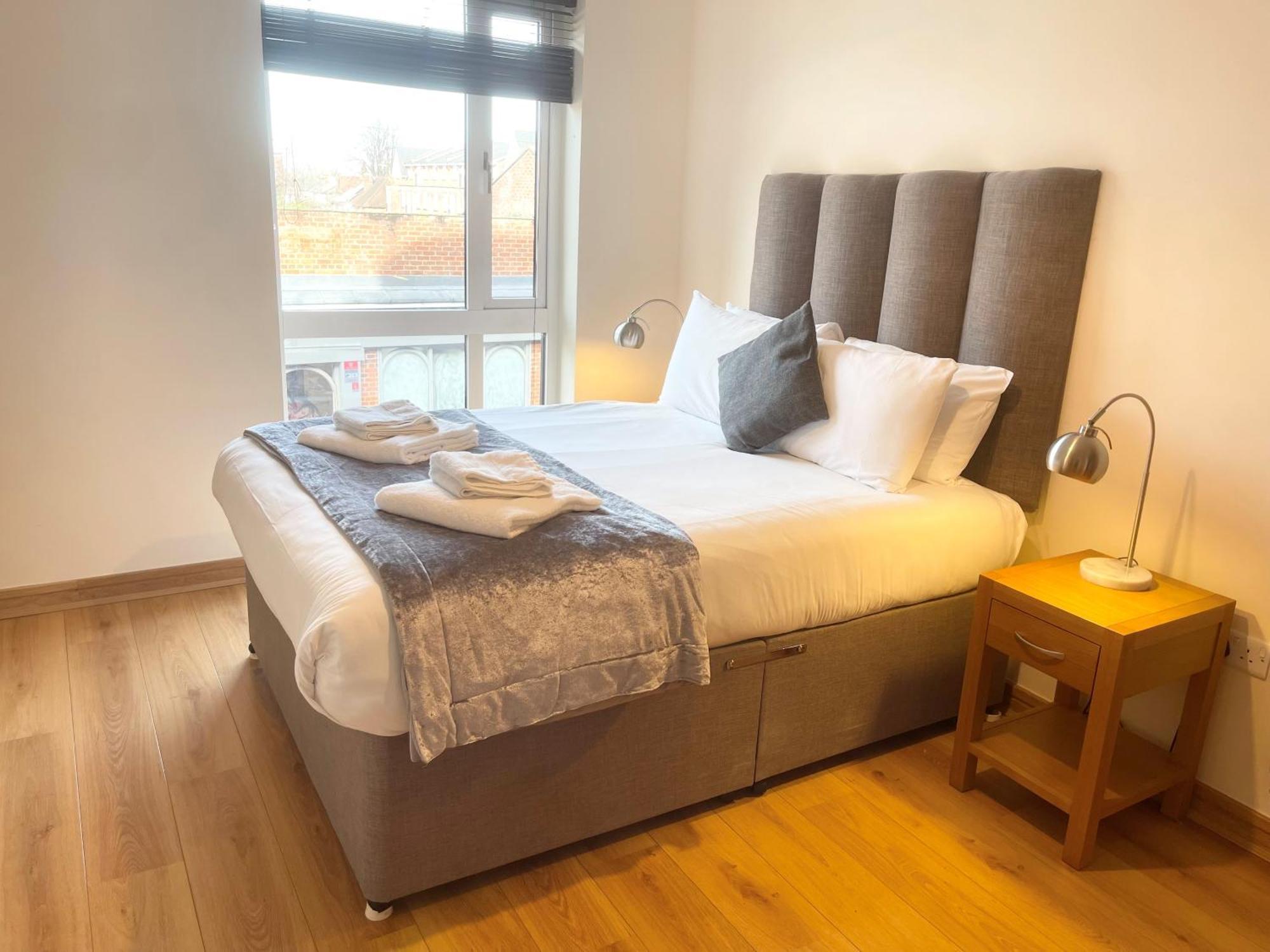 Appartamento Blue Sky Apartments@guildford Town Centre